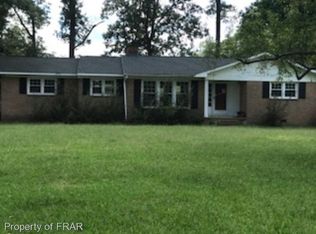 5905 Bluman Rd, Wade, NC 28395