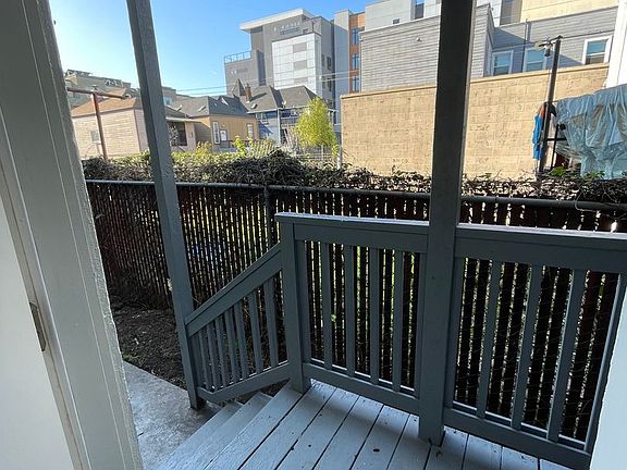2nd image of 625-627 W Grand Ave