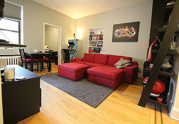 2nd image of 462 W 51st St APT 3R