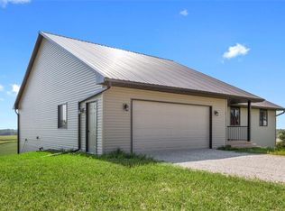 29533 650th Ave, Maxwell, IA 50161