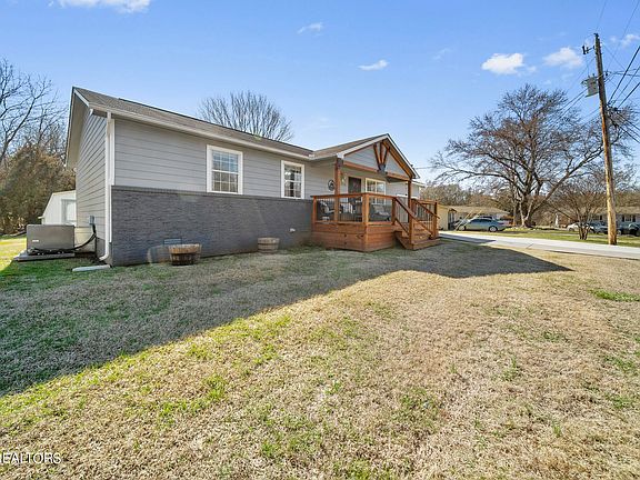 2nd image of 4212 Deer Creek Dr