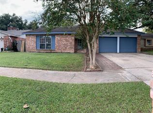 8023 Bunker Wood Ln, Houston, TX 77086