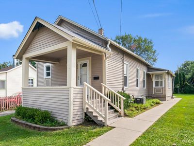 263 Moseley St, Elgin, IL, 60123