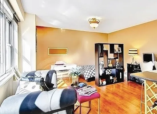 Rented by Compass | media 8