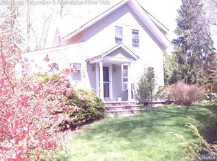 42 Fremont Ave, Park Ridge, NJ 07656