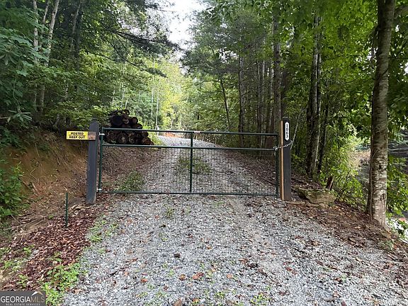 5th image of 1063 Rickman Airfield Rd