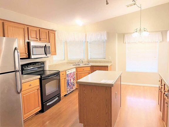 5th image of 12875 S Sheila Ave