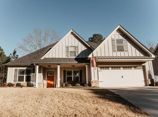 318 Stonecrest Dr, Carrollton, GA 30116