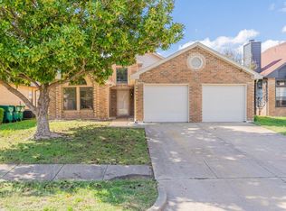 600 Lemons St, Cedar Hill, TX 75104