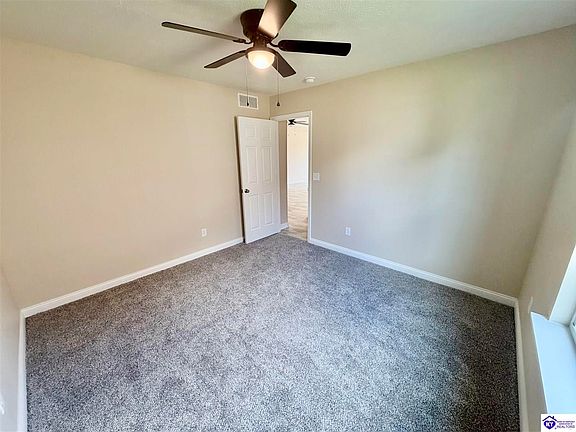 5th image of 336/338 Breckinridge Cir