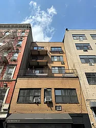 302 Broome Street in Lower East Side