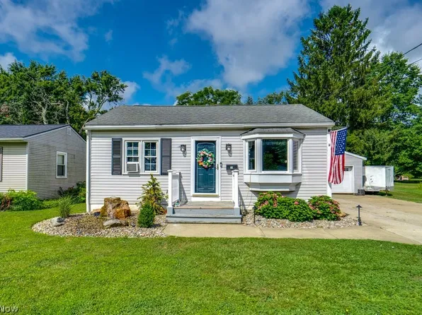 88 Taylor Rd, Norton, OH 44203