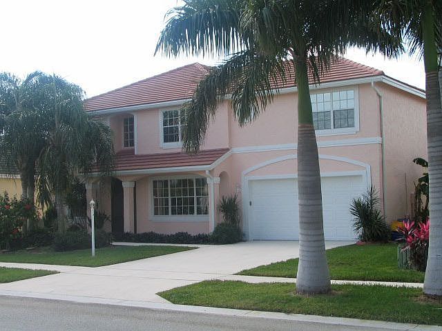 Community of Lake Charleston