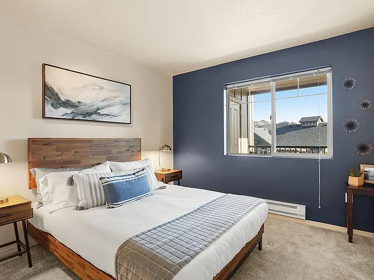 Sunridge Terrace — Photo 14