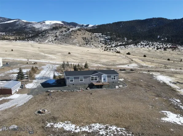 24 Royal Elk Rd, Whitehall, MT 59759
