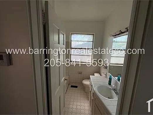 1642 Graymont Ave W — Photo 4