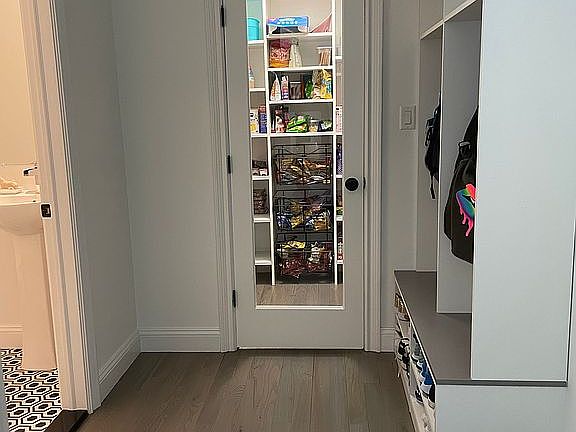 5th image of 80 Orange Dr