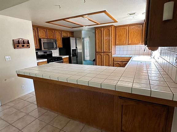 3rd image of 496 W Earl Way