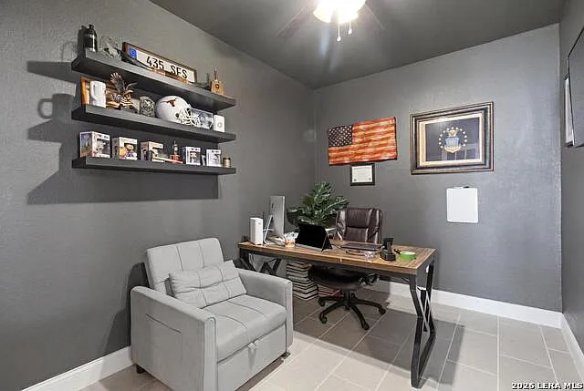 12122 Canyon Rock Ln — Photo 14