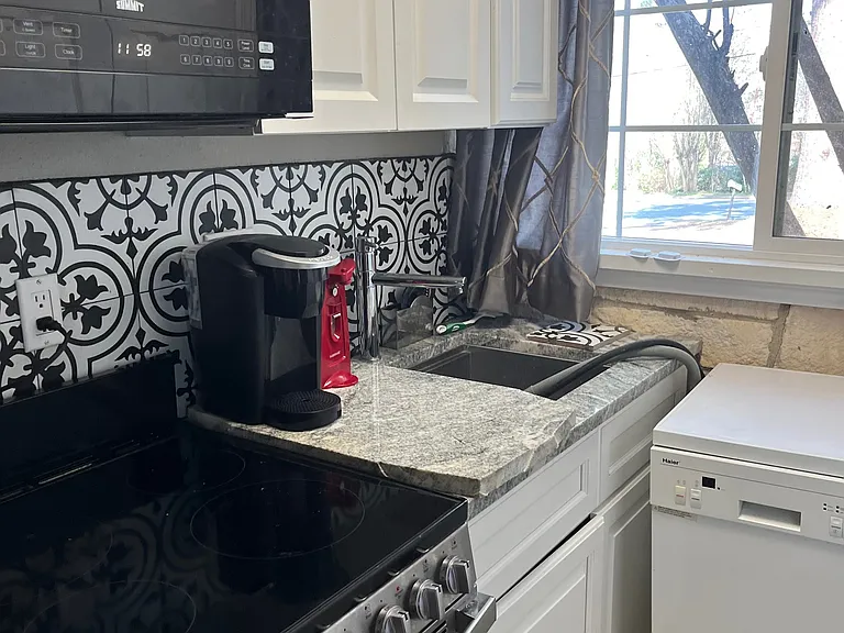 4 Linwood Dr — Photo 34