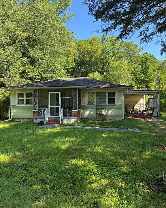 1st image of 1706 Battlefield Blvd S