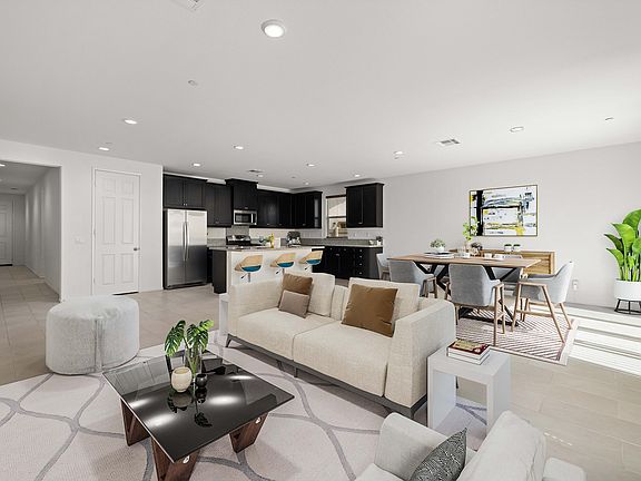 5th image of 37732 Phelan Ln