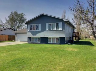 380 N 2nd Ave, Forsyth, MT 59327