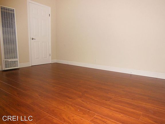 4th image of 407 Chestnut St APT 7