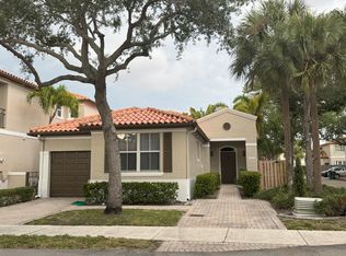 14411 NW 83rd Pl, Miami Lakes, FL 33016