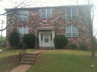 10338 Parkman Dr APT A, Saint Louis, MO 63123