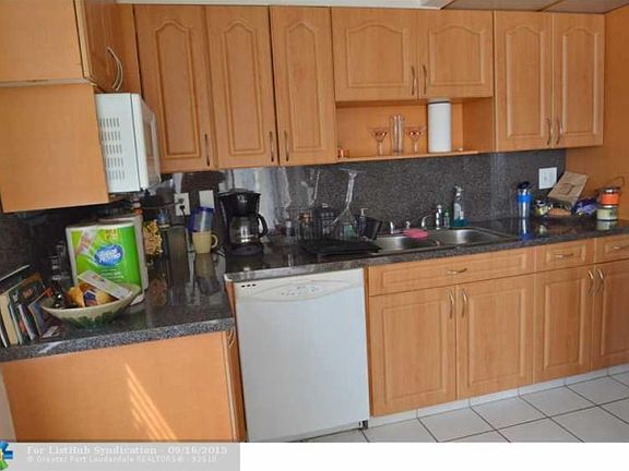5th image of 2800 E Sunrise Blvd APT 6E