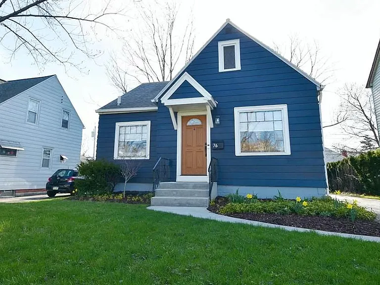 76 Westview Ter — Photo 2
