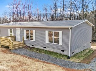 3527 Austin Traphill Rd, Elkin, NC 28621