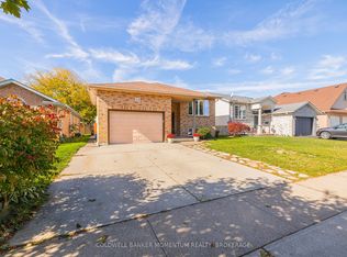 24 Tanner Dr, Pelham, ON L0S 1E4