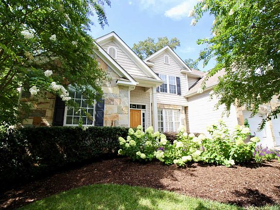 2nd image of 8829 Ebenezer Oaks Ln