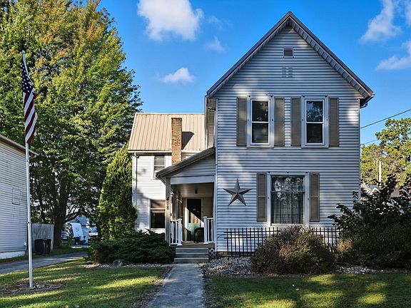 2nd image of 418 Gill Ave