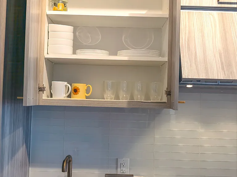 634 Church St #1401 — Photo 4