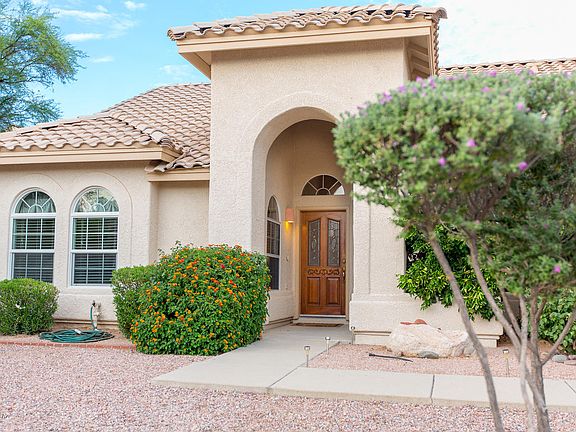 5th image of 1422 W Sunridge Dr