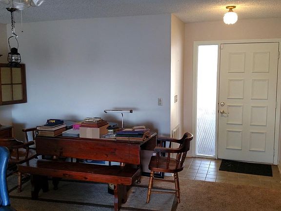 3rd image of 15310 NE 14th Pl