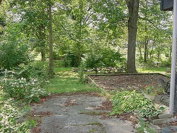 5th image of 235 Woodhill Ln #237