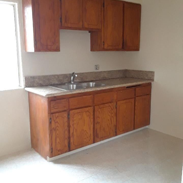 2nd image of 323 E Century Blvd APT 1