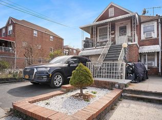 958 Neill Ave, Bronx, NY 10462