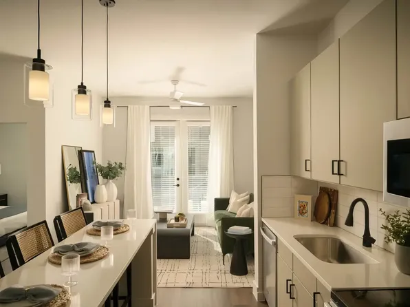 The Caroline Eastside