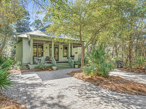 2nd image of 131 Hammock Ln