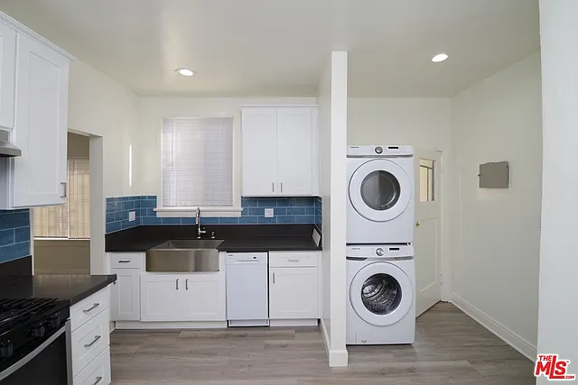 1142 S Mullen Ave — Photo 5