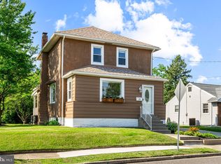 23 2nd Ave, Mount Ephraim, NJ 08059