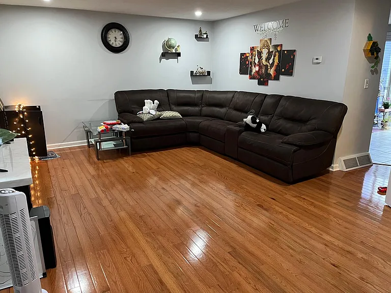 19 Pinecrest Vlg #19 — Photo 4