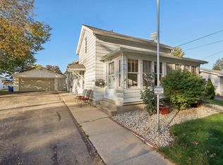 345 Folsom St, Columbus, WI 53925