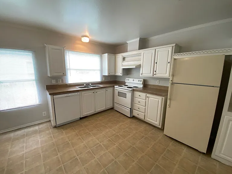 11734 Greensbrook Forest Dr — Photo 4