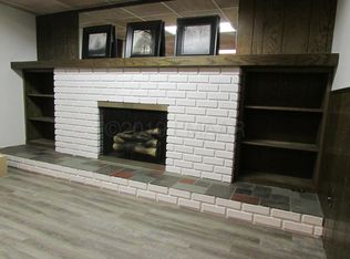 102 32nd Ave N, Fargo, ND 58102